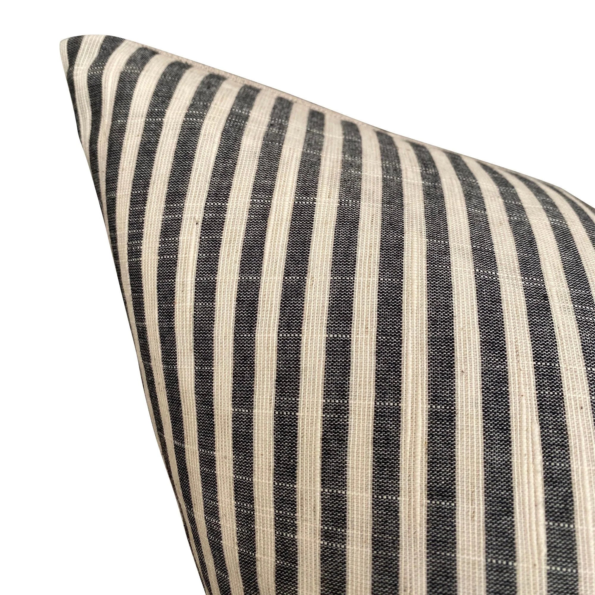 Coussin Belmont noir et blanc - Linen + Cloth