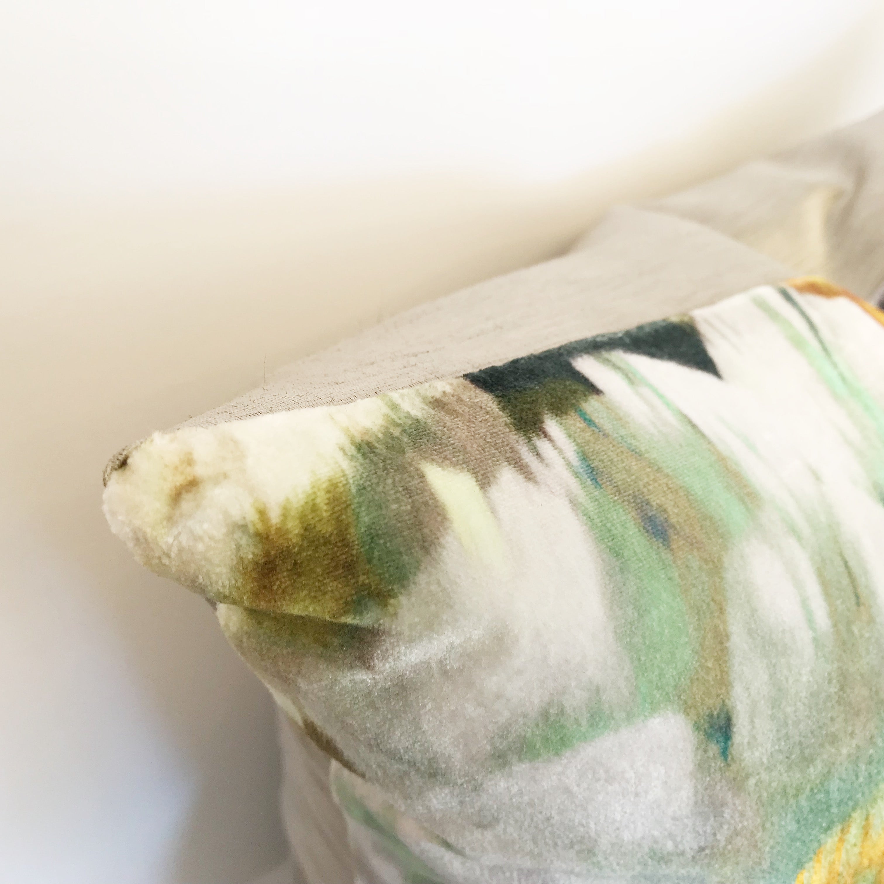 Coussin Black Edition Herbaria - Obsidian